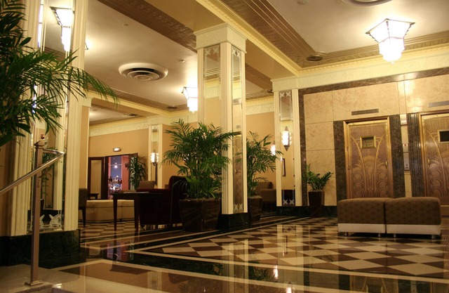 Ambassador Hotel Milwaukee, Trademark Collection by Wyndham