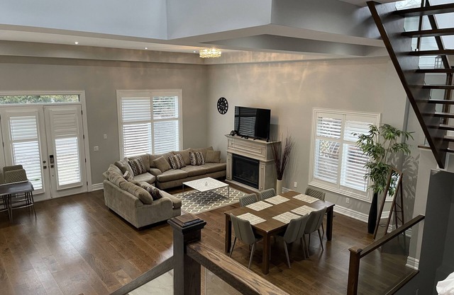 Ambassador style Smart home 5 min walk to beach