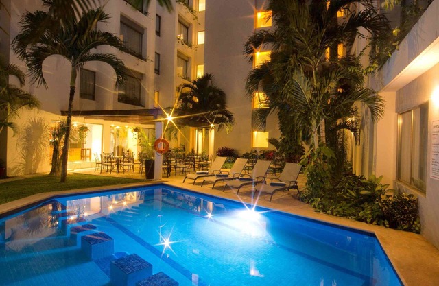 Ambiance Suites Cancun