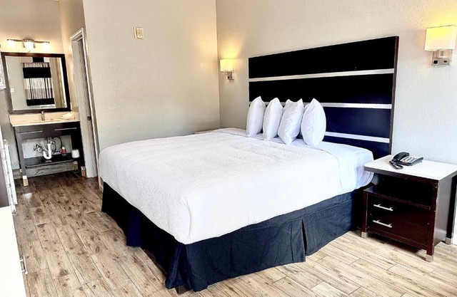 Americas Best Value Inn Arlington