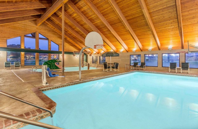 AmericInn by Wyndham Wisconsin Dells