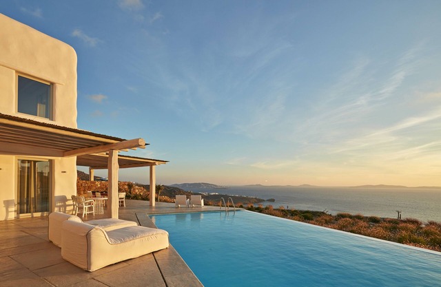 Ammos Villas In Houlakia