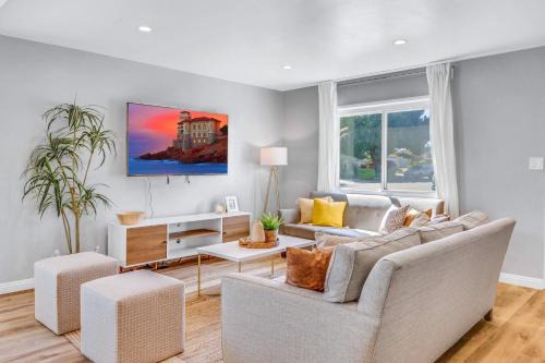 An Exceptional Family Home in Torrance,Redondo