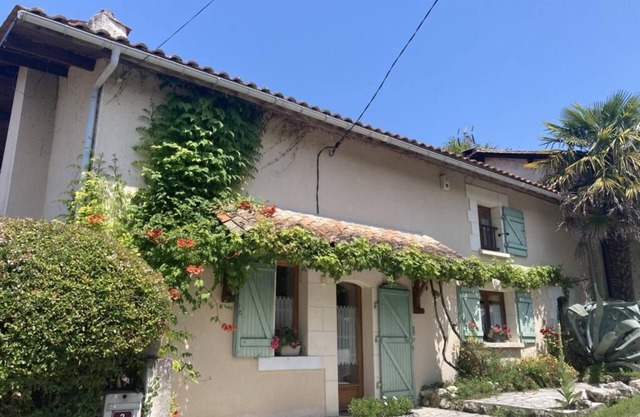 An idyllic getaway to this beautiful home in the stunning Charente countryside