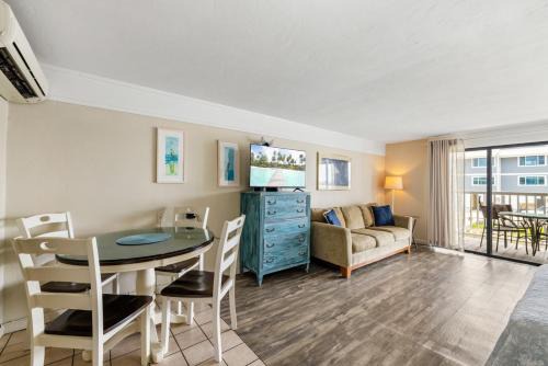 Anchor Cove condo at Cedar Cove Condos