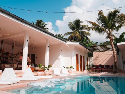 Animals Boutique Hotel - Adults Only