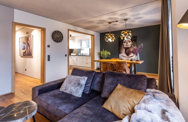 Anne + Liese house