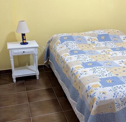 Ap Guaruja - Enseada 3 quartos - 200 m da praia - melhor localizaçao