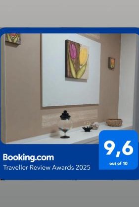 Apartamento com piscina, apenas 200 metros do mar