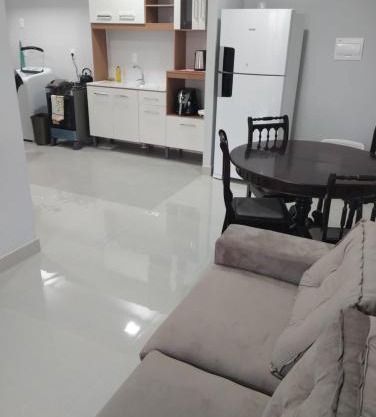 Apartamento completo , bem localizado