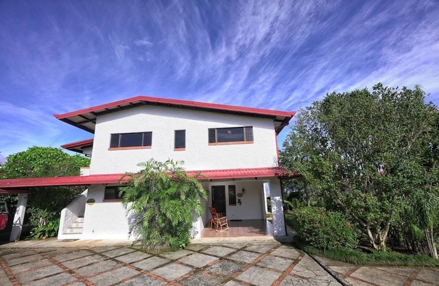 Apartamento del Aracari - Top Level Apt with Gorgeous Views near SJO Airport