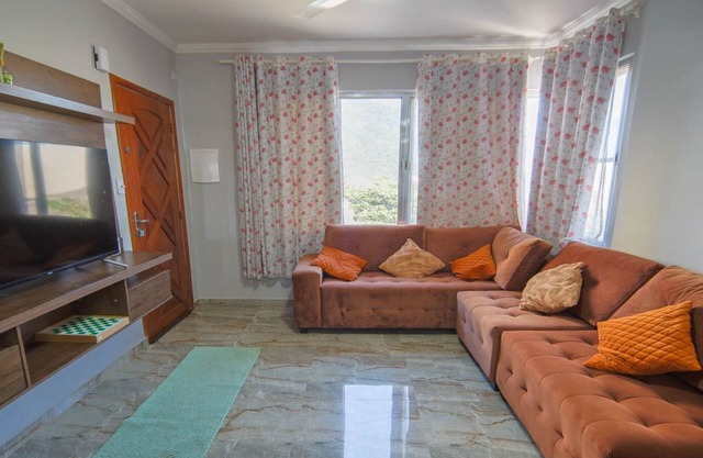 Apartamento em Peruibe frente mar com garagem