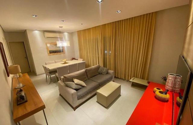 Apartamento em Santos - na Beira da Praia e com Excelente Vista