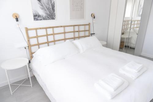 Apartamento con Parking a 50m de la playa