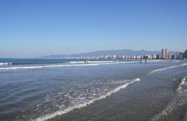 Apartamento Pé na Areia
