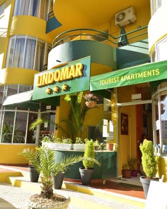 Apartamentos Turisticos Lindomar