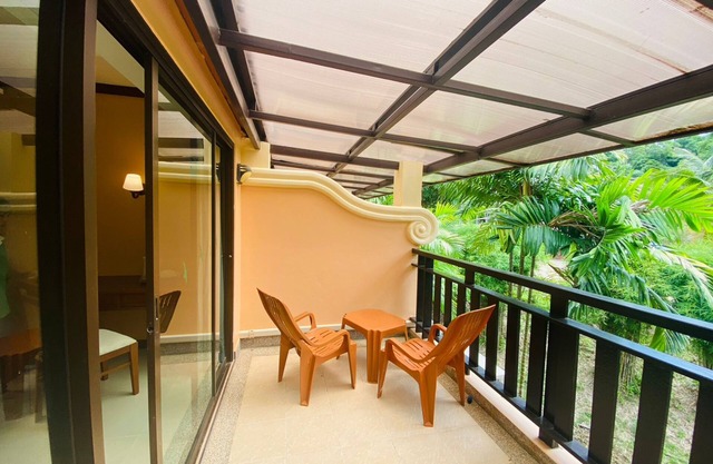 Apartel at Lanta Resort