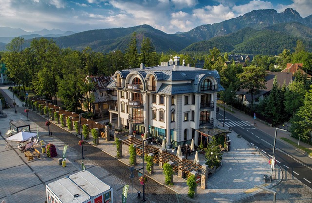 Aparthotel Cristina