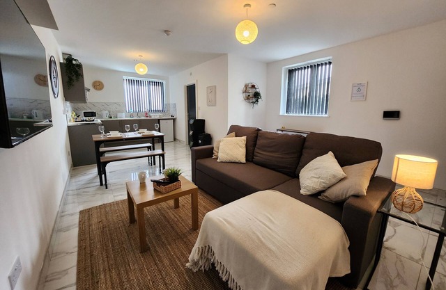ApartHotel - Flat 8 (2 bed)