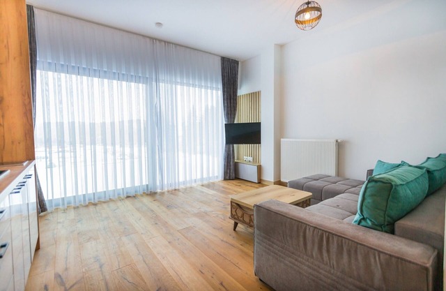 Aparthotel Phoenix - Two Bedroom Apartment DLX 103