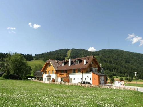 Apartment in Lungau near Ski Lift