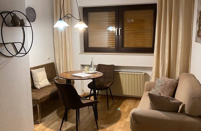 Apartment '4' with Mountain View, Shared Terrace and Wi-Fi