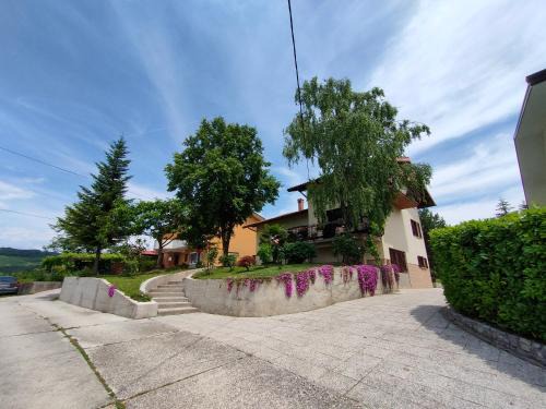 Apartma Breza