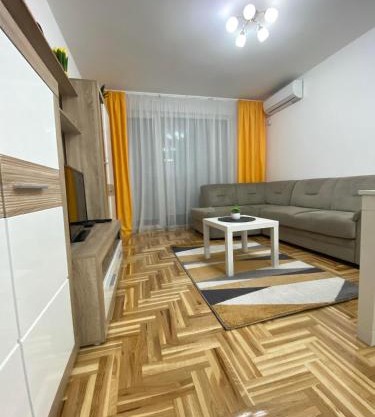 Apartman Lux 5- private parking