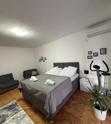Apartmani IDILA