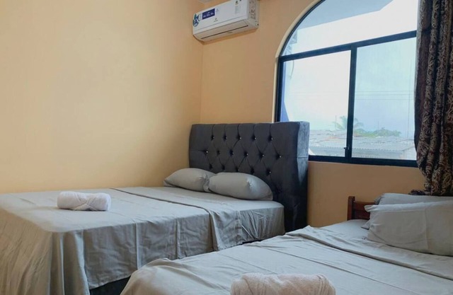 Apartment 2 bedrooms, 4 beds, 5 minutes to the malecon center