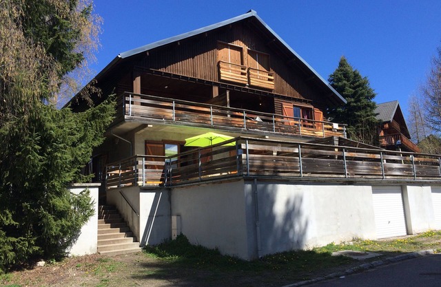 Apartment 55m2 in chalet at AX 3 domaines - 3mn from the slopes, Large terrace