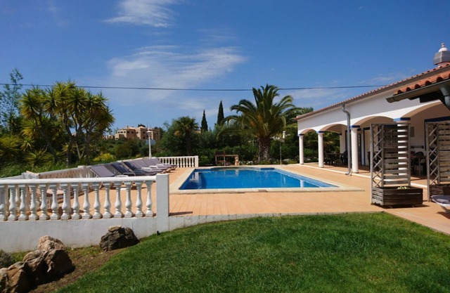 Apartment 70 m² with large garden and pool near Lagos-Algarve