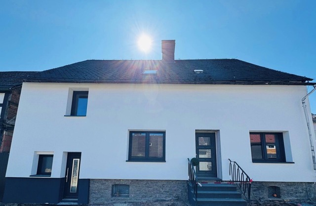 Apartment 'Am Südwall Rechts, 140qm' with Private Terrace, Shared Garden and Wi-Fi