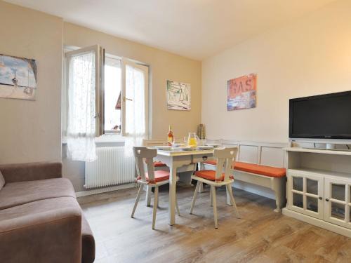 Apartment Apt 20 by Interhome