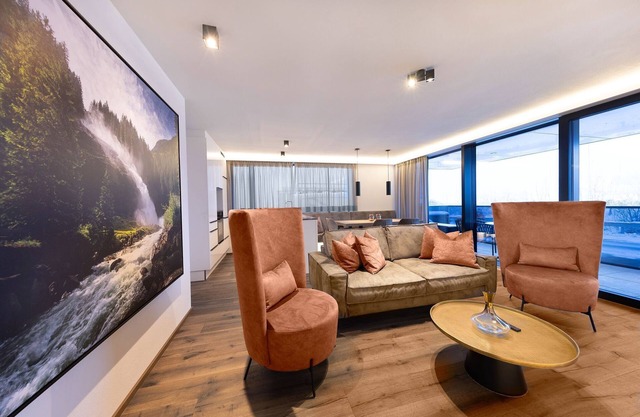 Apartment in Bramberg with Mountain Views