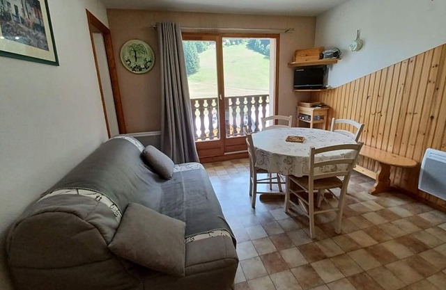 Apartment Biot, 1 bedroom, 6 persons