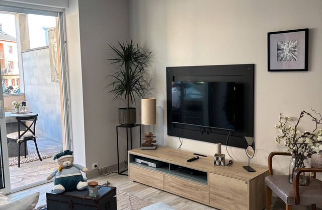 Apartment "Calina" with Private Terrace, Wi-Fi and Air Conditioning