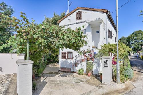 Apartment Danica 358