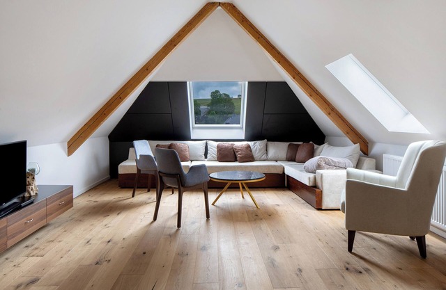 Apartment 'Donjeta's Vogelsang' with Mountain View, Shared Garden and Wi-Fi