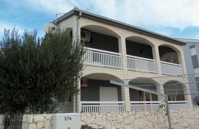 Apartment Elena