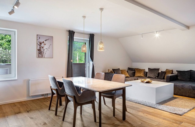 Apartment 'Elgit's Bergblick' with Mountain View, Shared Garden and Wi-Fi
