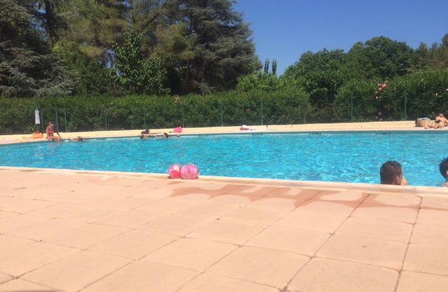 Apartment F2 in tennis golf swimming pool residence