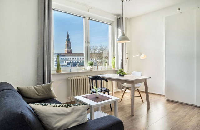 Apartment 'Ferienwohnung Kieler Altstadt' with Wi-Fi