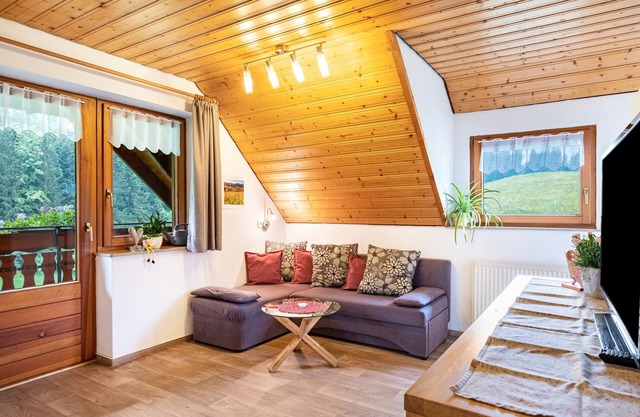 Apartment 'Flieder' with Mountain View, Shared Garden and Wi-Fi