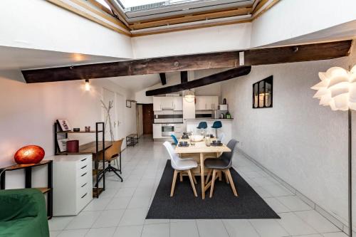 Apartment for 4 people with view of Fourvière AIL