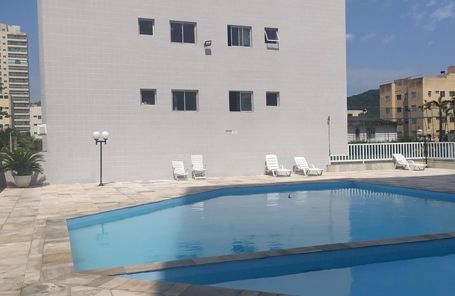 Apartment Guarujá Enseada - Wonderful leisure and family building