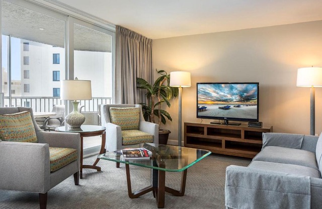 Apartment Gullwing Beach Resort-5