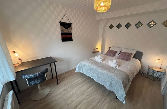 Apartment Historic Center - Les Rives du Château 1