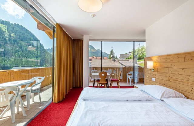 Apartment 'Hotel Residence Gardena Stevia 307' with Mountain View & Wi-Fi