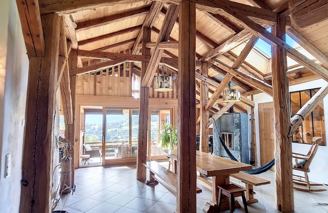 Apartment in Authentic Farm in Cordon - Parking, Wifi, 2-4 months Winter, 15 days Summer